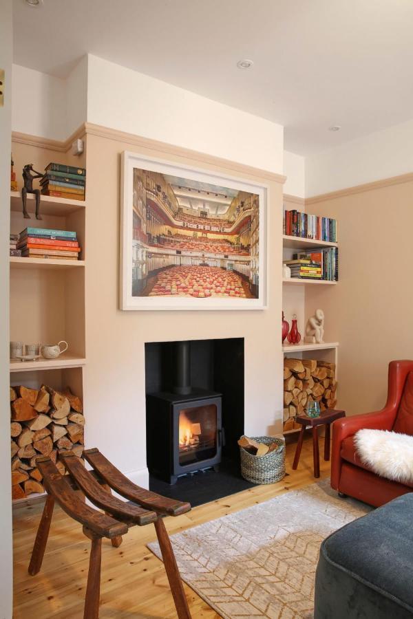 House On Beaconsfield Spacious Seaside Home Perfect For Relaxing With Friends Or Family Deal Kültér fotó